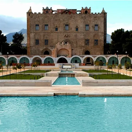 Appartement Broken Column