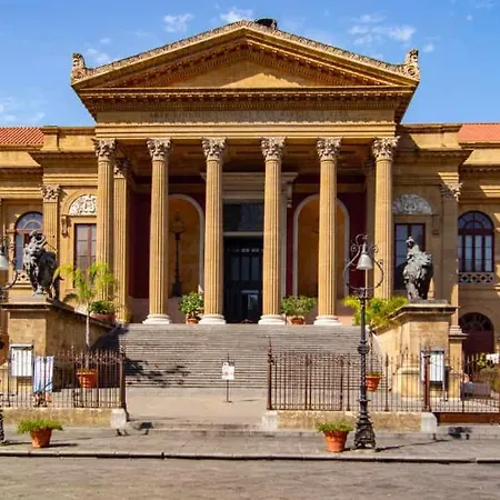 Broken Column Appartement *