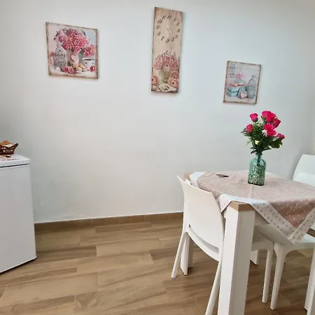 Broken Column Palermo